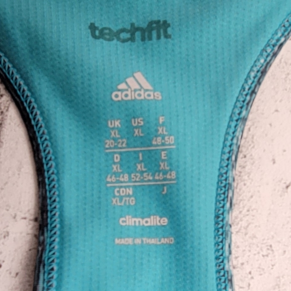 Adidas Sports Bra Tech Fit - Picture 3 of 3
